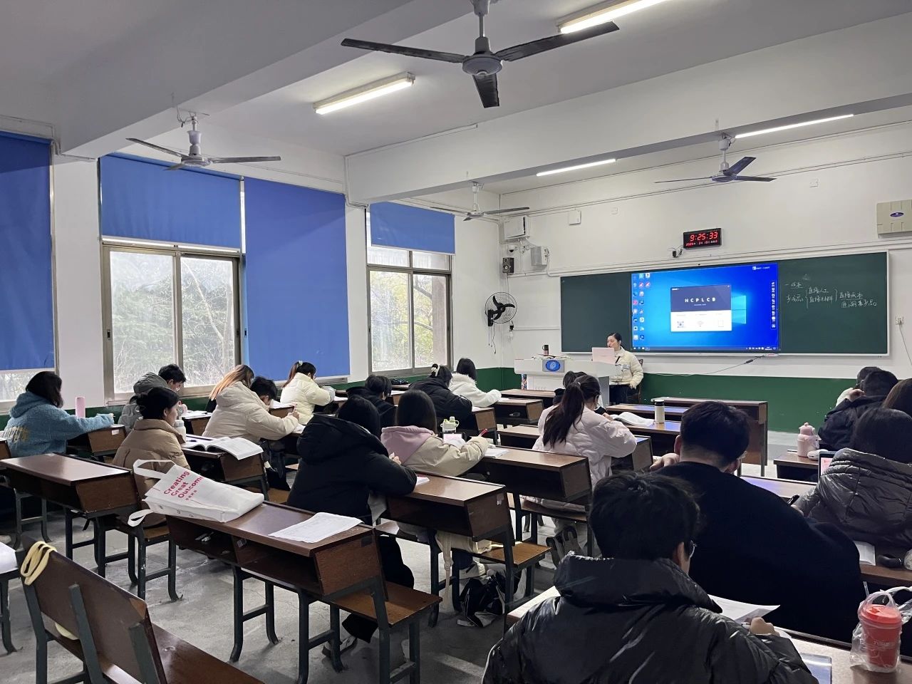 财鑫教育2025年春季班陆续开课啦!